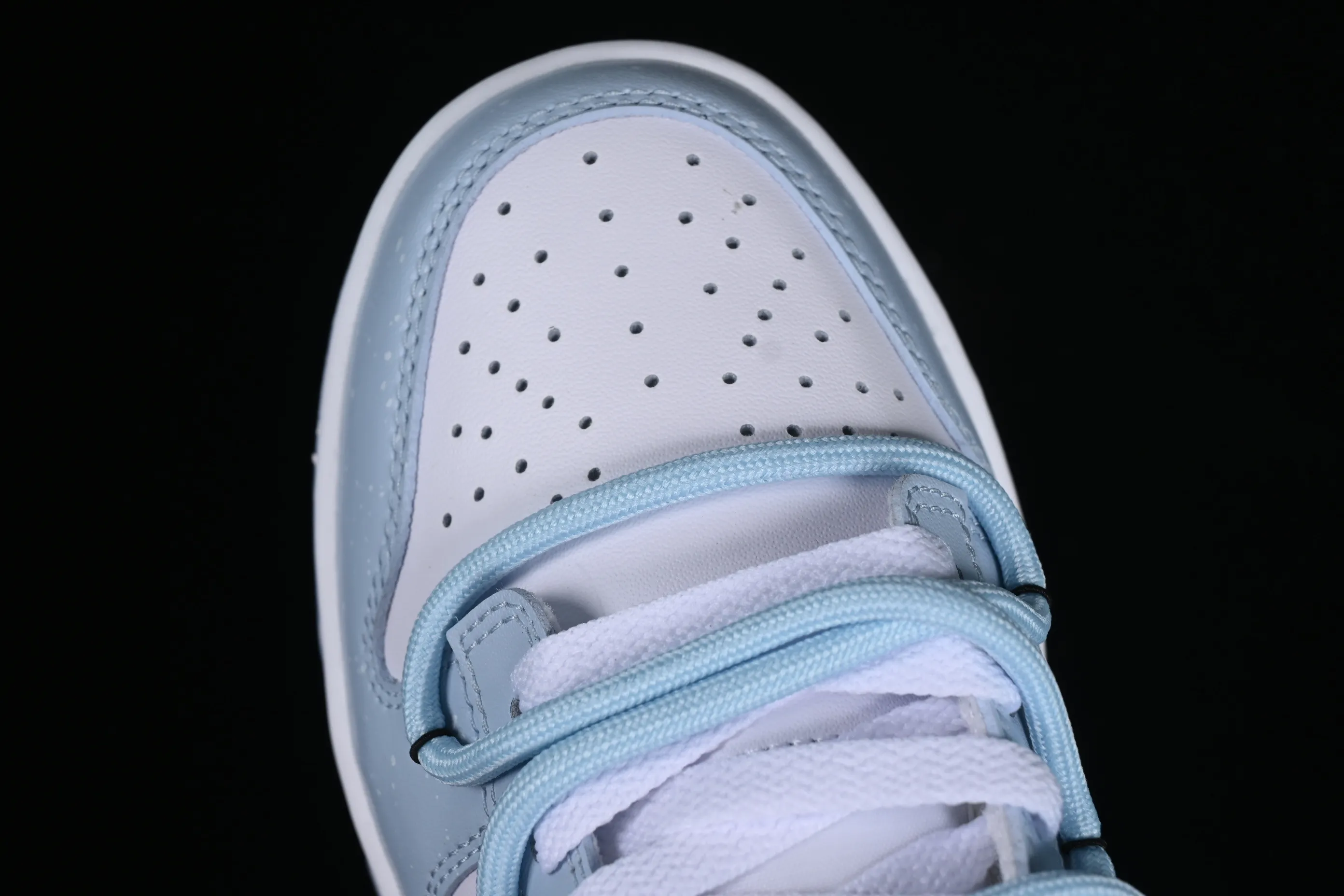 All categories Nk SB Dunk series Nk SB Dunk Low Low-top sneakers Nk Dunk Low Simple sky blue Sea salt and lemon SB strap low-top casual sneakers FJ7743-194